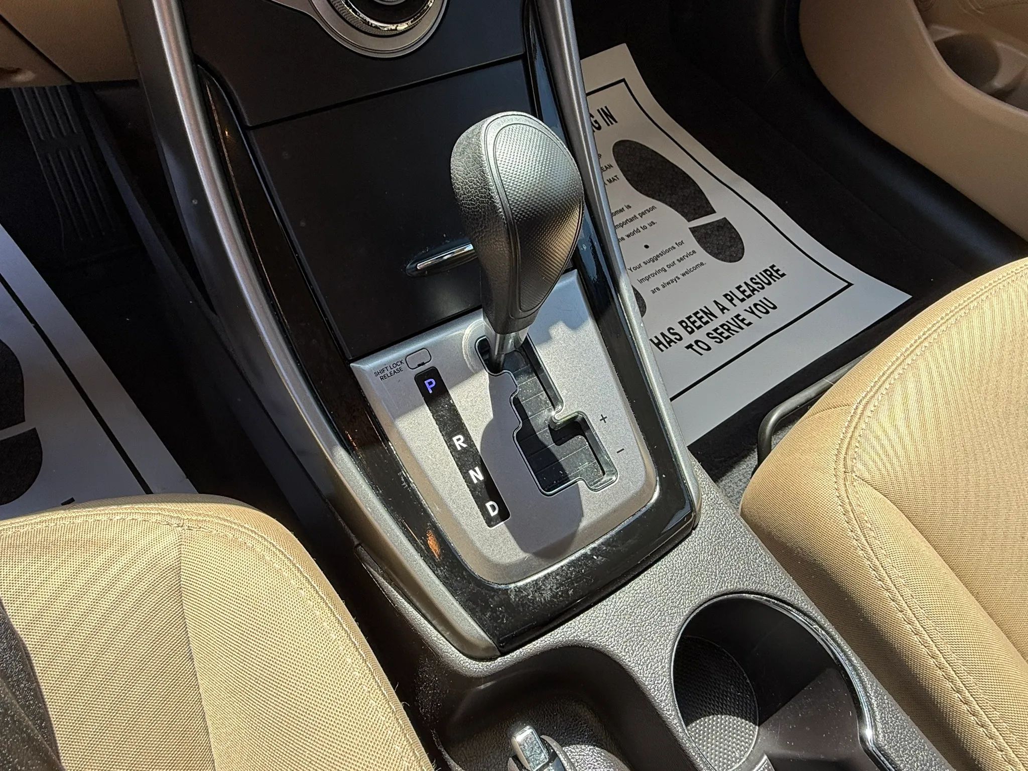 2013 Hyundai Elantra Gls thumbnail 7