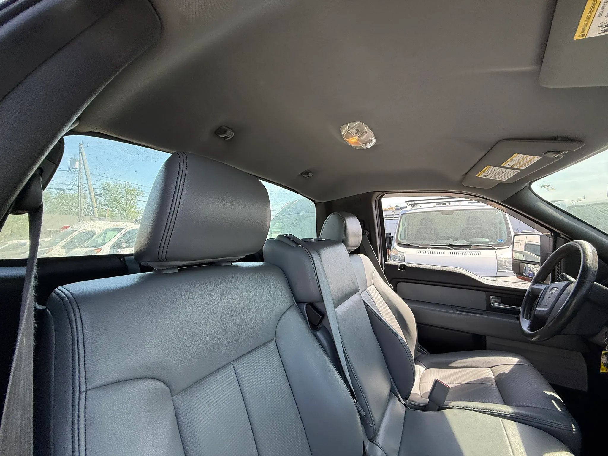 2014 Ford F150 Regular Cab Xl thumbnail 28